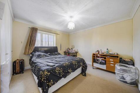 40 Durrell Drive, Rugby