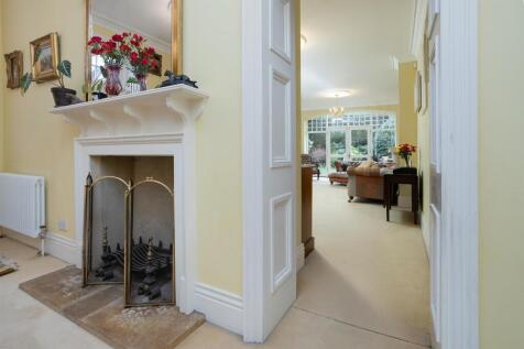 The West Wing, Barby Road