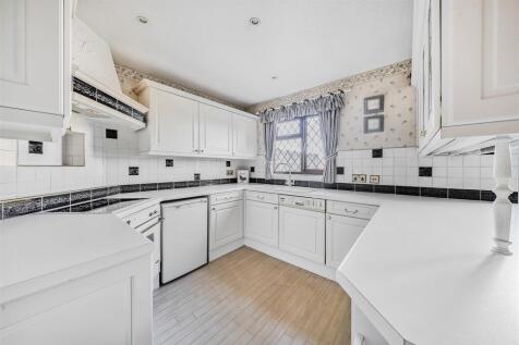 34 Abbotts Walk