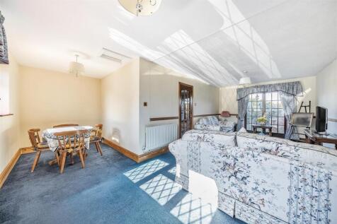 34 Abbotts Walk