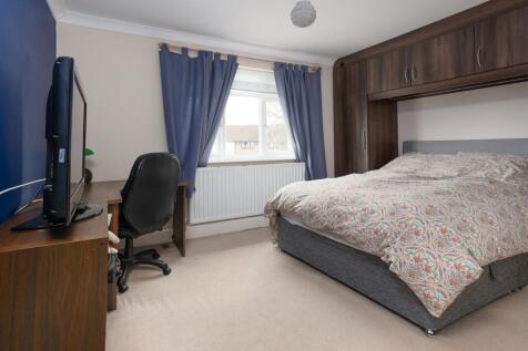 12 Cawston Lane, Dunchurch