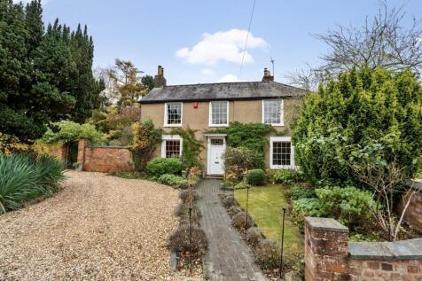 15 Lutterworth Road, Pailton