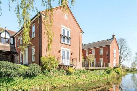 4 Wintour House, Guys Common