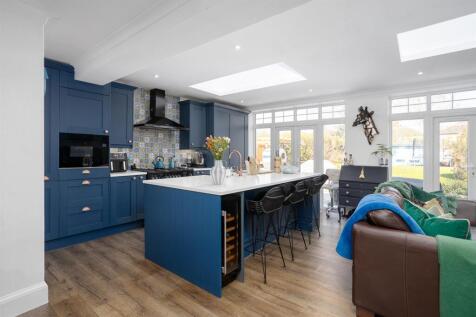 Hillmorton Road, Rugby