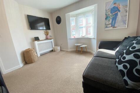 60 Sheepcote Drive