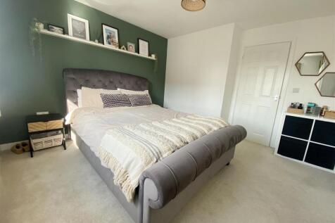 60 Sheepcote Drive