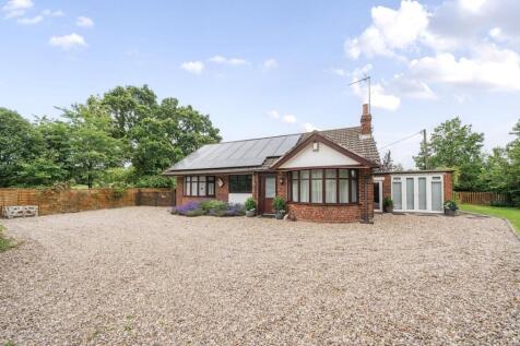 All Oaks Bungalow, Cathiron