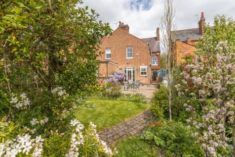 52 Hillmorton Road, Rugby
