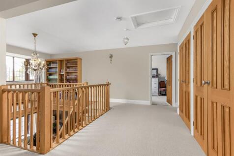56 Rugby Road, Binley Woods (19).jpg