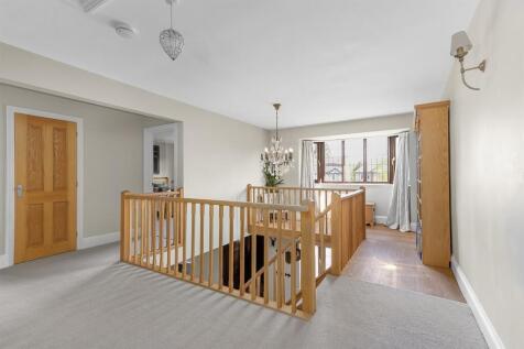 56 Rugby Road, Binley Woods (2).jpg