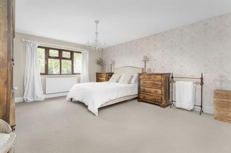 56 Rugby Road, Binley Woods (10).jpg