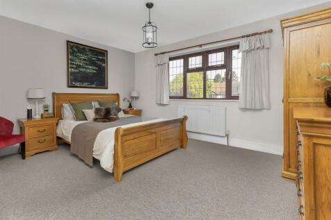 56 Rugby Road, Binley Woods (16).jpg