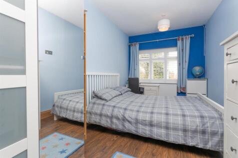 102 Ashlawn Road, Rugby