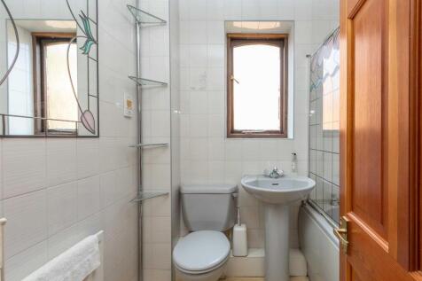 12 Manor House Close, Rugby