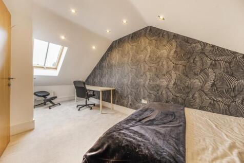 6 Catesby House, Guys Common