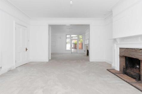 8 Elsee Road, Rugby (11).jpg
