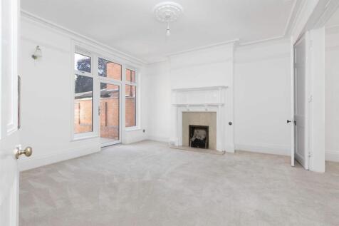 8 Elsee Road, Rugby (12).jpg