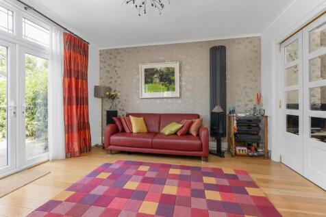 12 Longrood Road