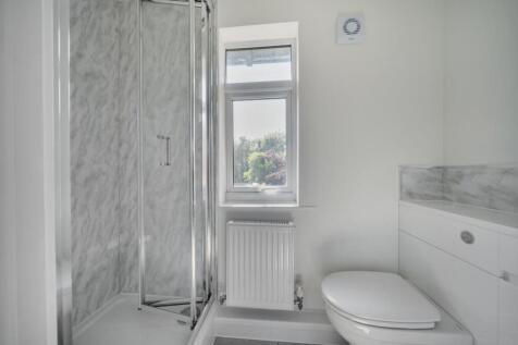15 Slade Road, Rugby