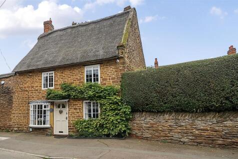 23 Main Road, Crick