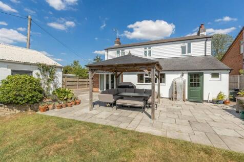 2 Barby Lane, Rugby (10).jpg