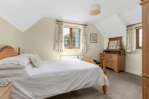 Honeysuckle Cottage, Stanford On Avon (22).JPG