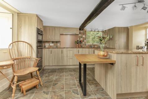 Greys Orchard, Barby
