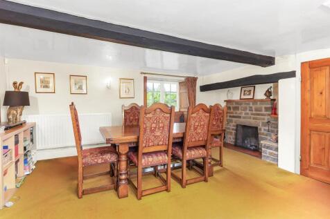 Greys Orchard, Barby