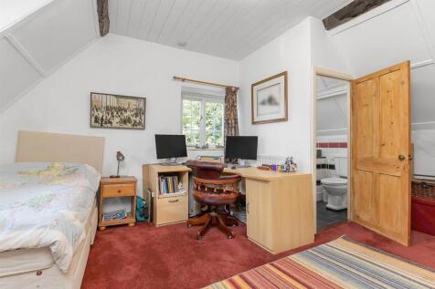 Greys Orchard, Barby