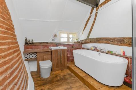 Greys Orchard, Barby
