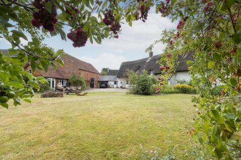 Greys Orchard, Barby