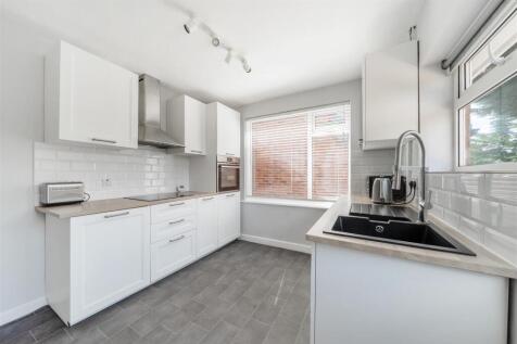 58 Everest Road, Rugby