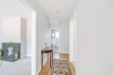 58 Everest Road, Rugby