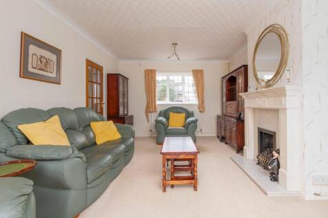 21 Lime Tree Avenue, Rugby