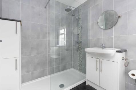 21 Lime Tree Avenue, Rugby