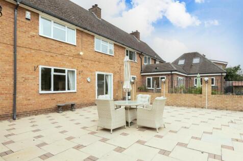 21 Lime Tree Avenue, Rugby