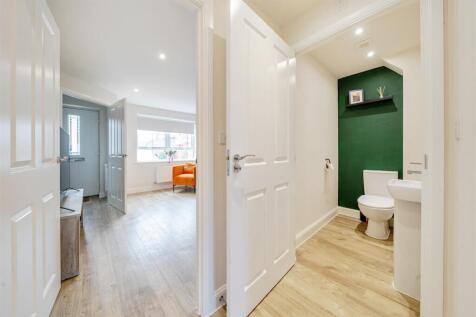 6 Goldenrod Close, Rugby