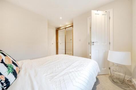 6 Goldenrod Close, Rugby