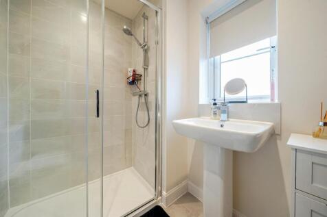 6 Goldenrod Close, Rugby