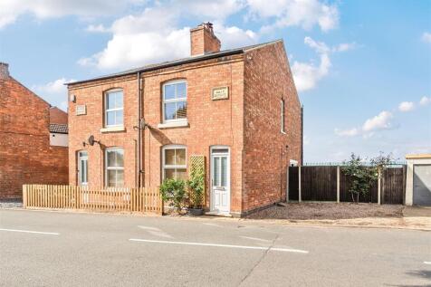 33 Lawford Lane