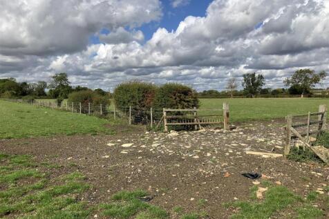 Land off Moor Lane, Sawbridge