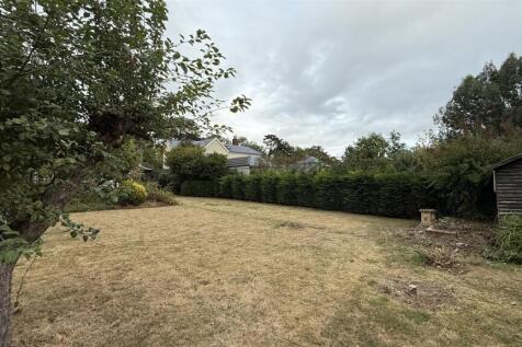 Plot of Land, Burns Street