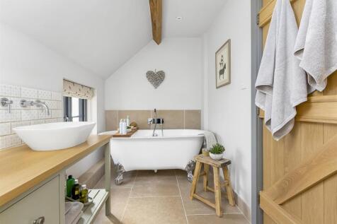 Meadow Cottage, 12 Staffords Lane (14).jpg