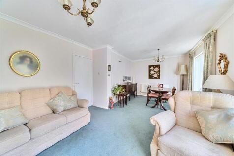 62 Wolsey Road, Rugby