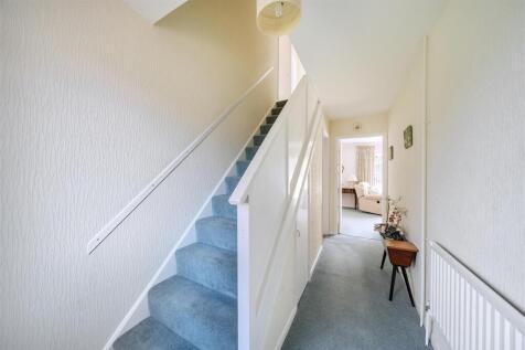 62 Wolsey Road, Rugby