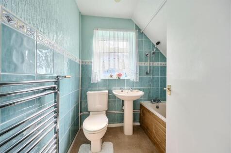 62 Wolsey Road, Rugby