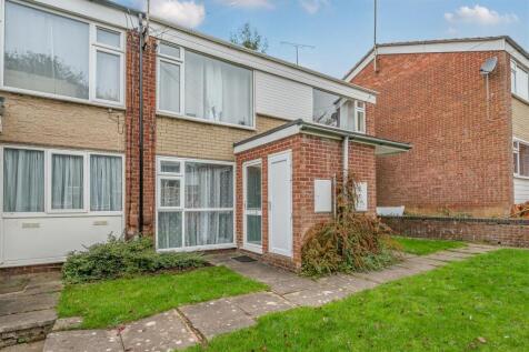 18 Cowan Close, Rugby