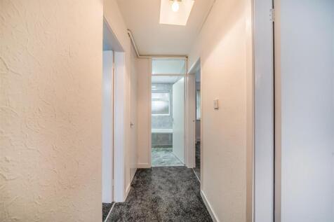 18 Cowan Close, Rugby