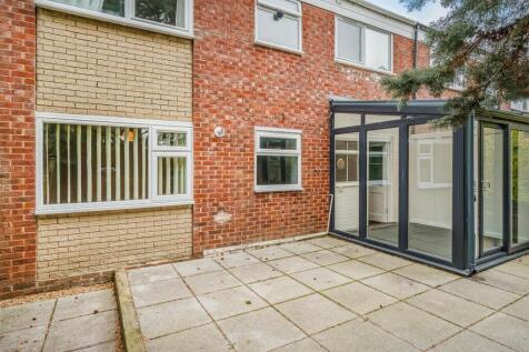 18 Cowan Close, Rugby