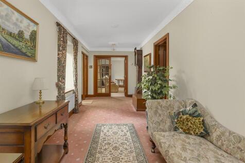 Home Close, Broadwell (19).jpg